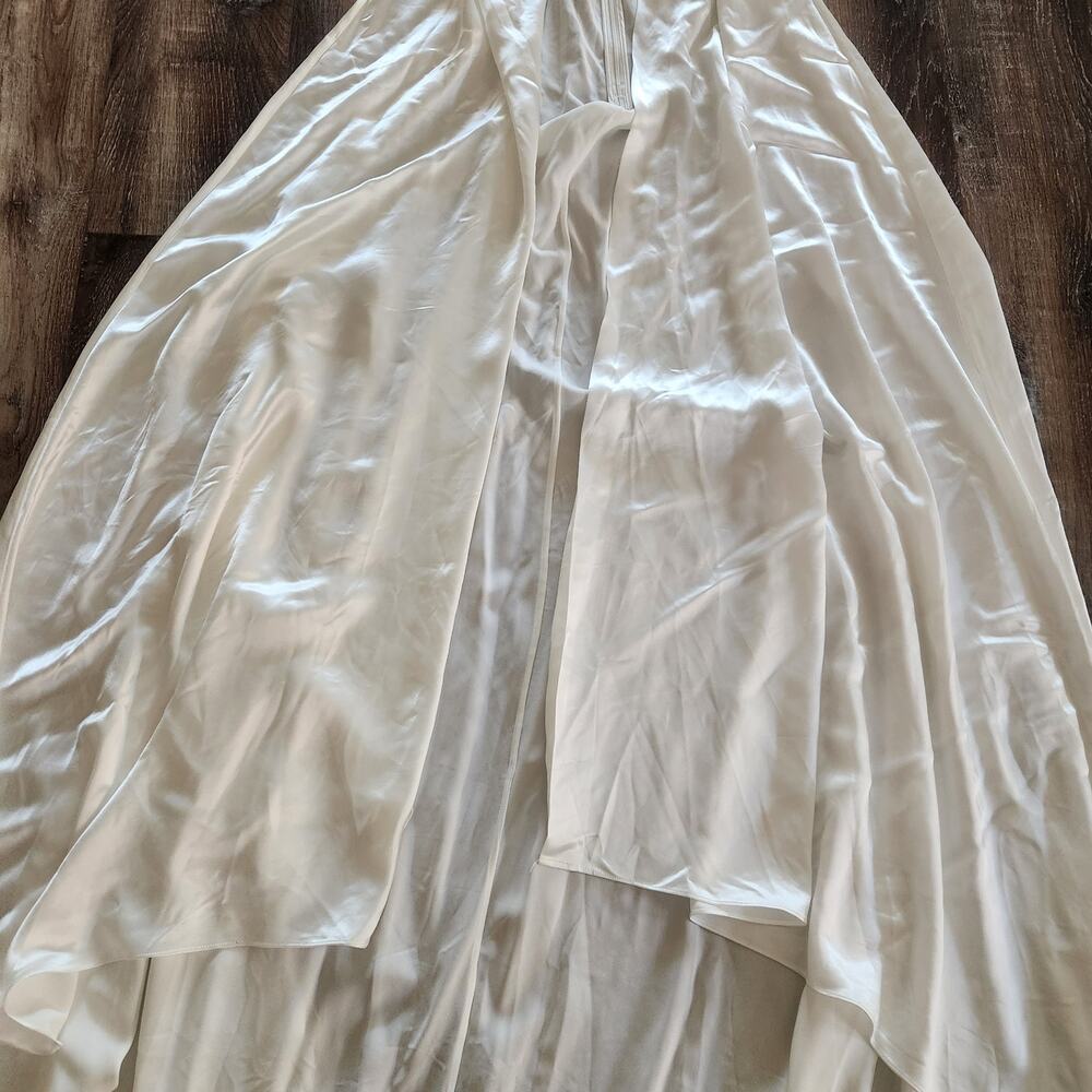 Retrofete White Train for Evalina Dress Size Large *Train Only* Bridal Bride - Picture 4 of 12